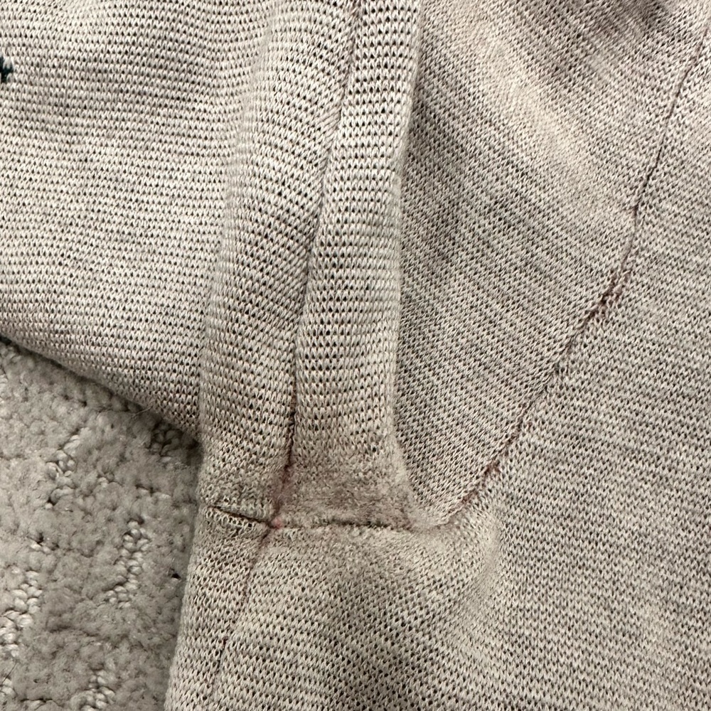 Club Monaco - Poella Sweater - beautiful! - Picture 5 of 5